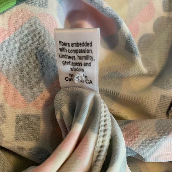 Lesley Evers Popover shirt in Gems L - Picture 4 of 8